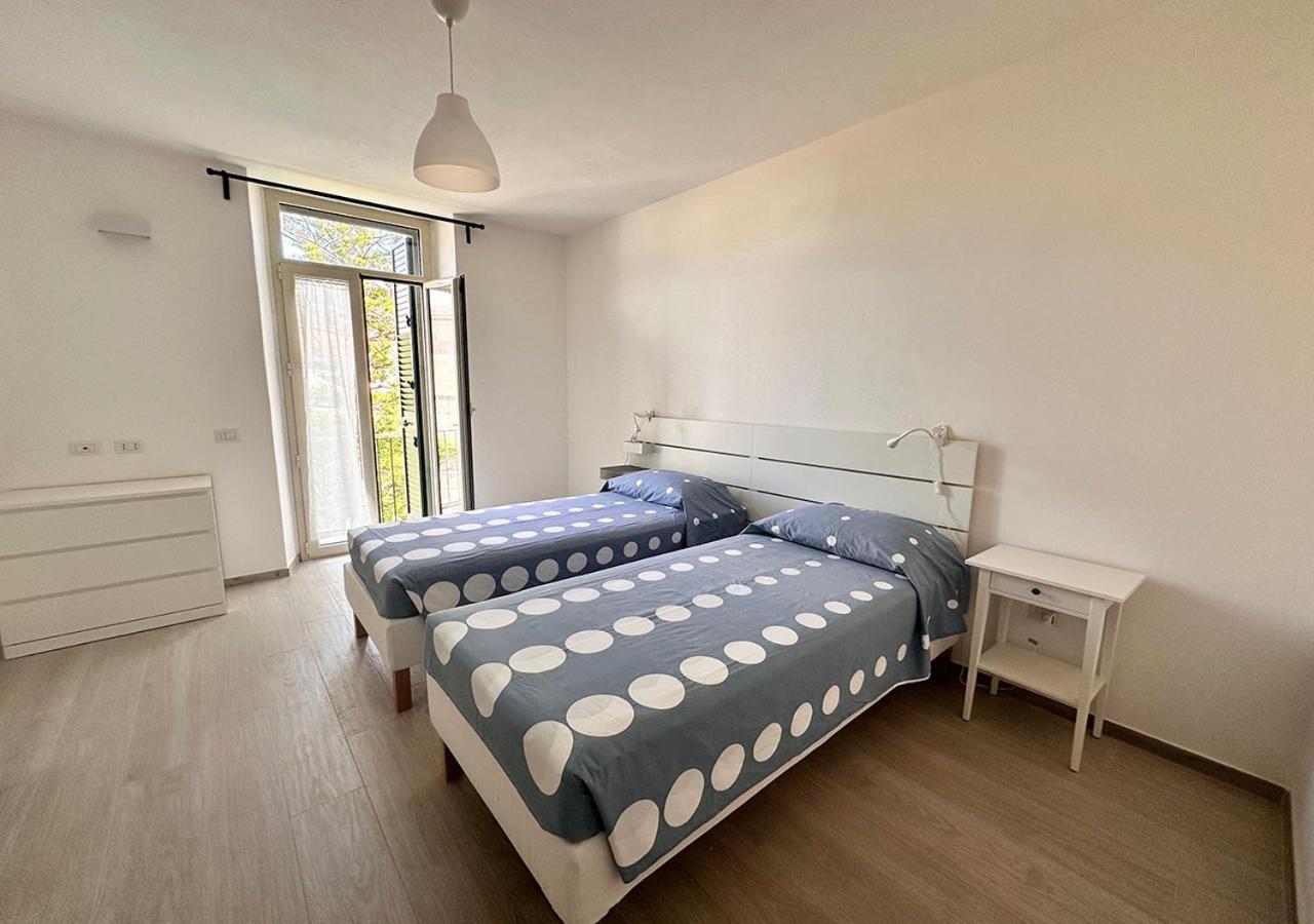 Murphy Holiday Homes - Residenza Due Strade La Maddalena  Extérieur photo